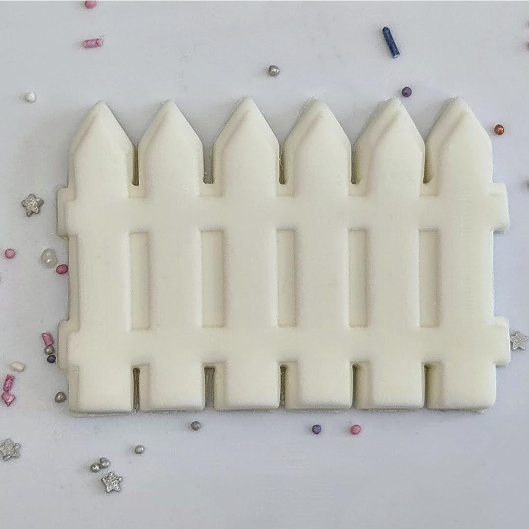 Peter Rabbit- Fence Deboss & Cutter Combo image 2