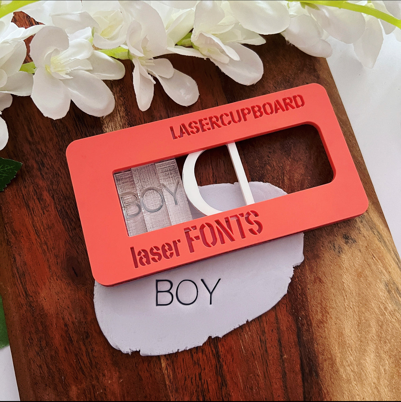 Laser Fonts - Full House - Lower, Uppercase, Grammar & Numbers image 4