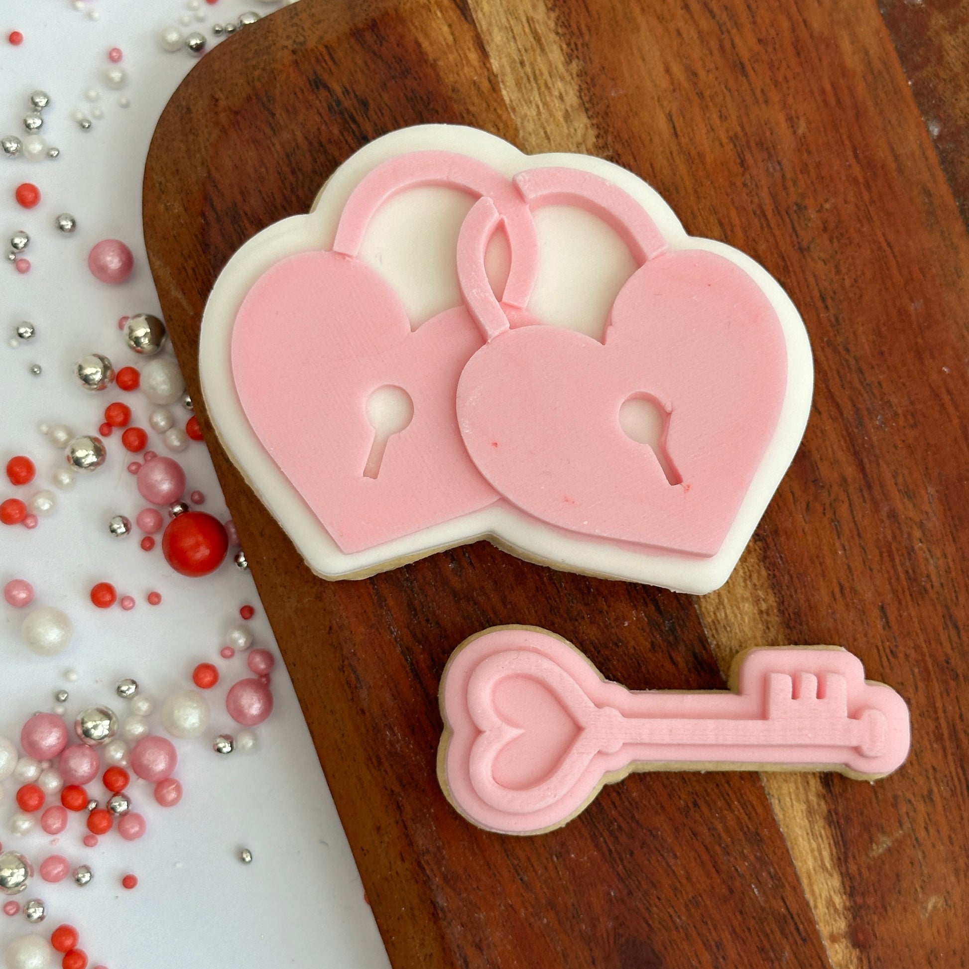 Heart Locks  - PLA embosser and matching cutter image 4