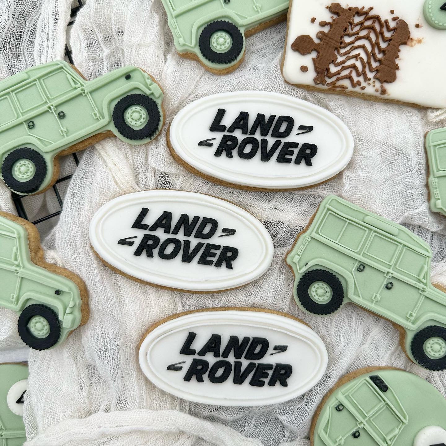 Car - Deboss stamp with matching cutters image 1