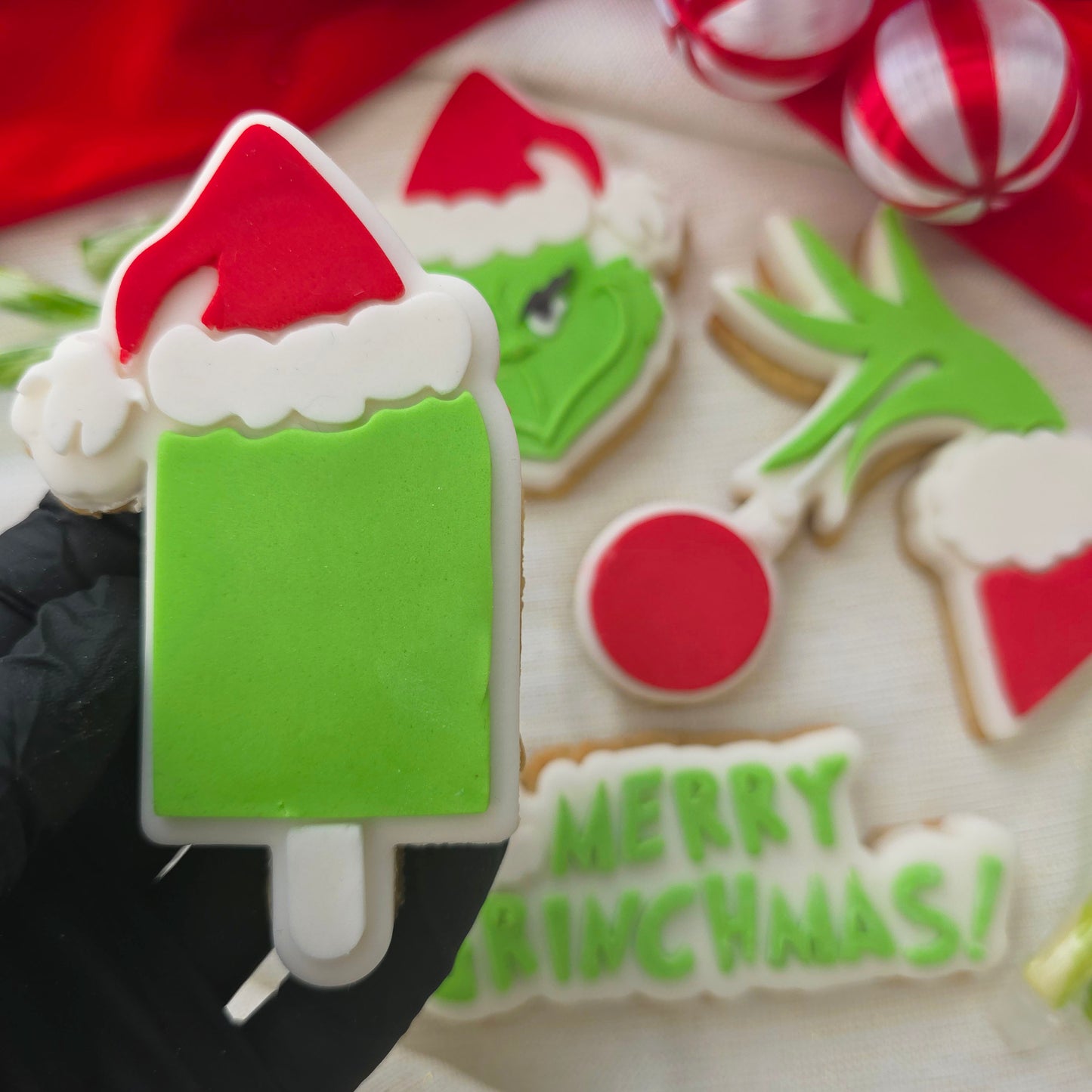 Grinch lollipop embosser