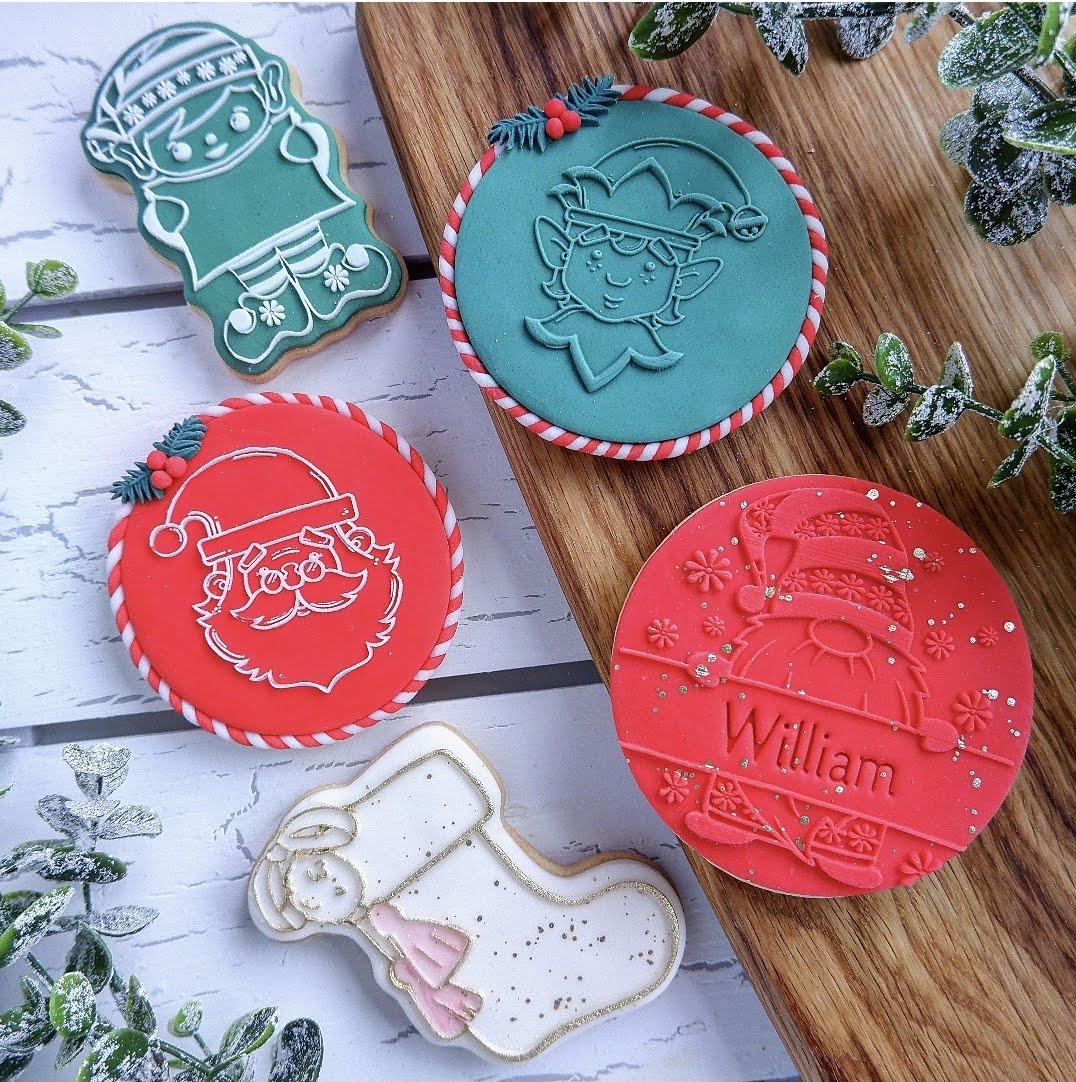 Christmas -Stockings Deboss and Matching Cutter image 1