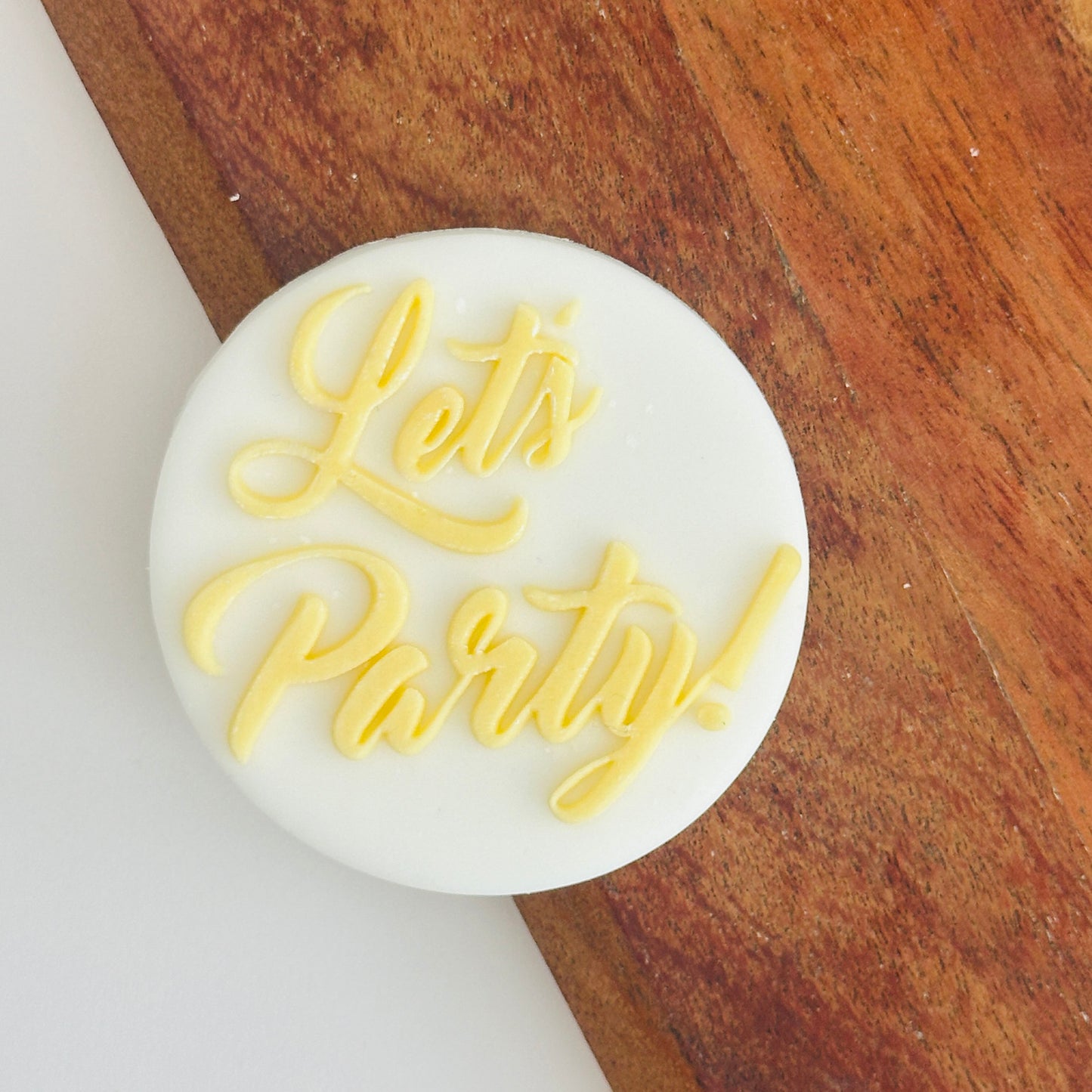 Let`s Party- Deboss stamp image 0