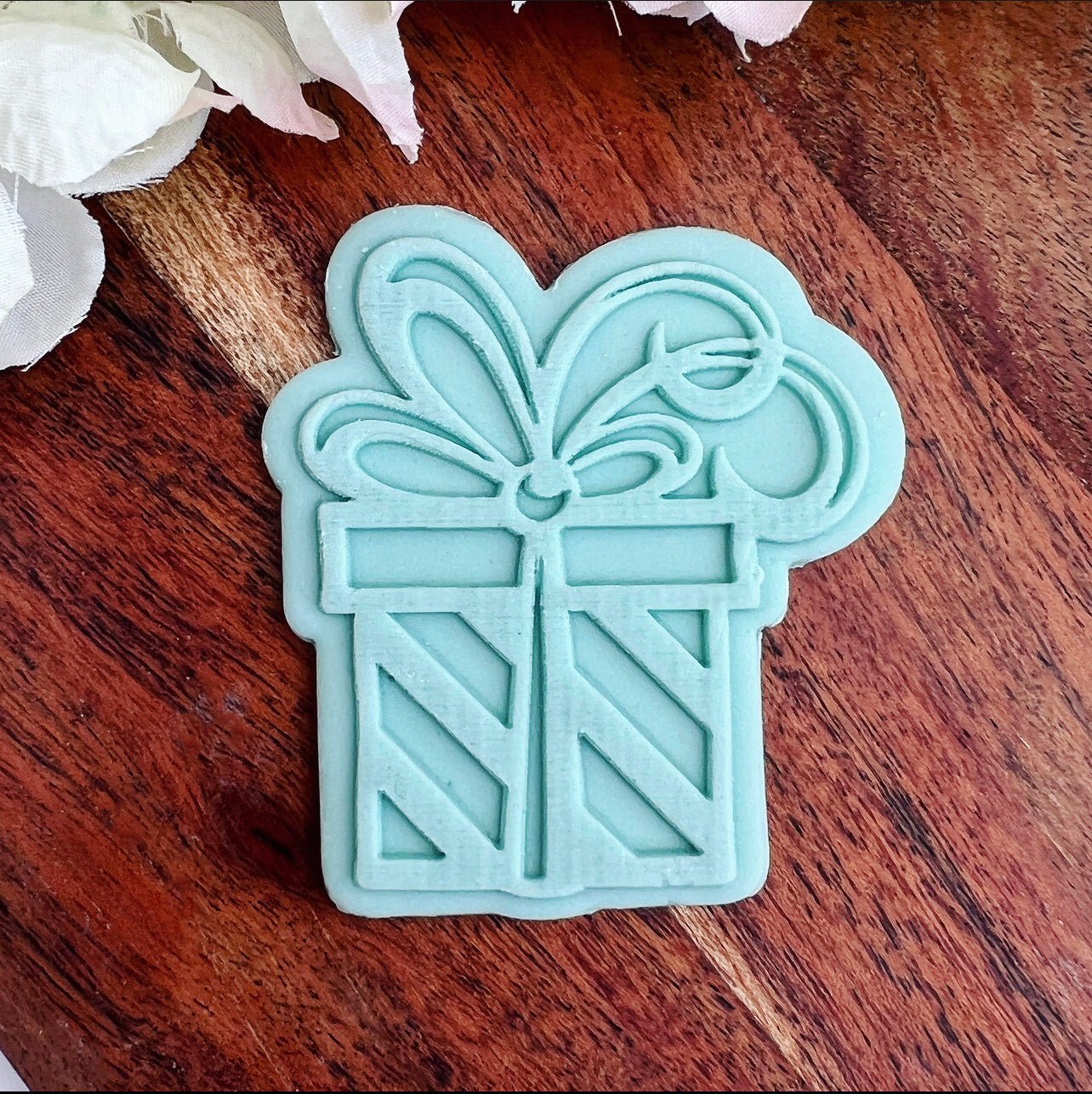 Box -  DeBoss and Cutter image 0