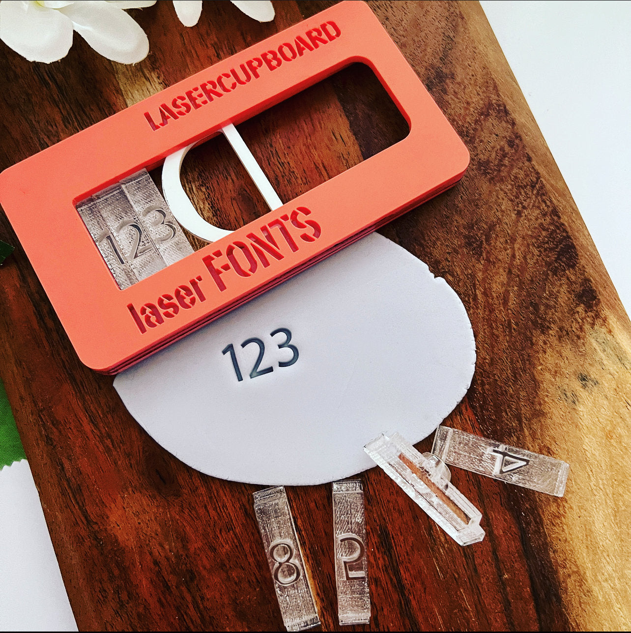 Laser Fonts - Full House - Lower, Uppercase, Grammar & Numbers image 3