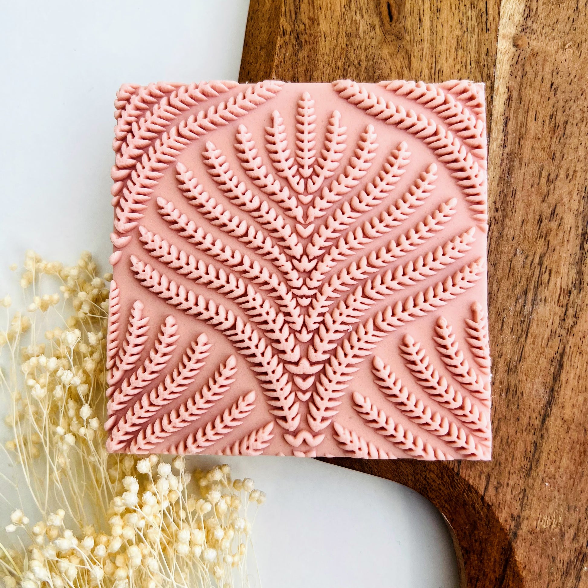 Fern Lines Pattern DeBoss Big Size Stamp image 0