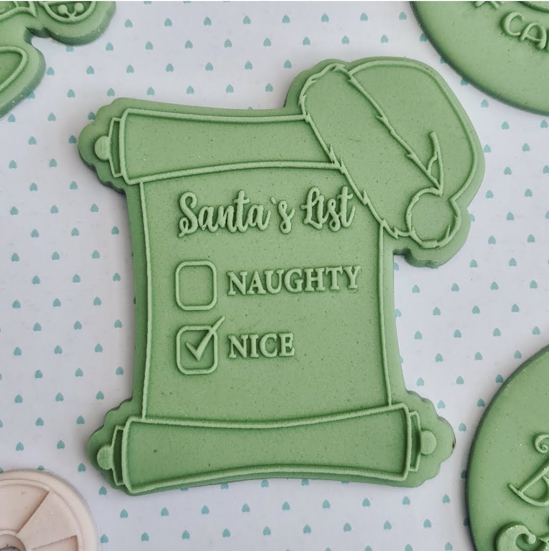 Christmas -Santa`s List Deboss and Matching Cutter image 0