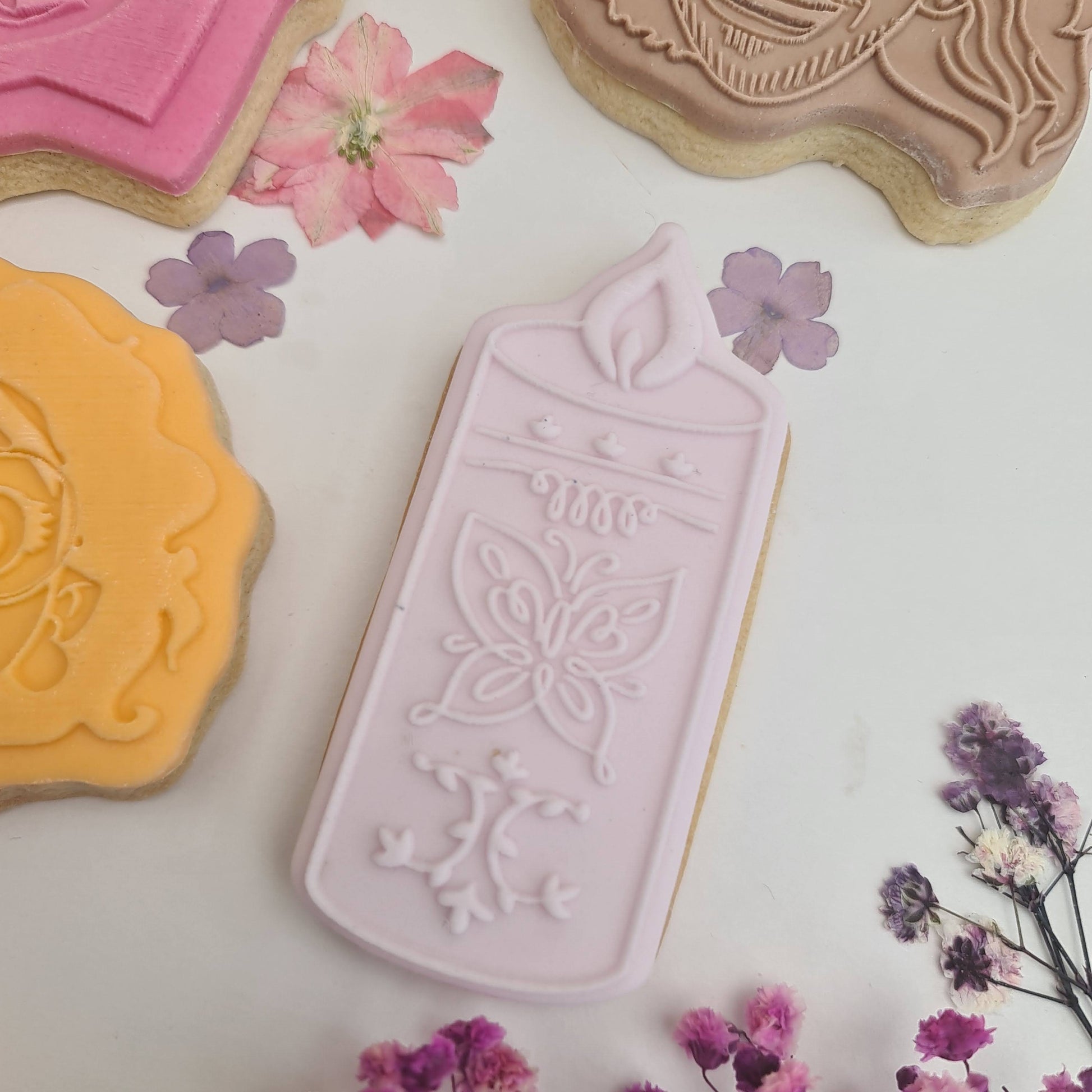 Encanto - Candle deBoss and Cutter image 0