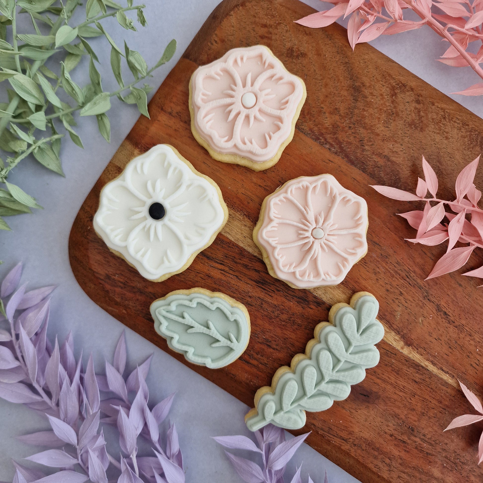 Set of floral elements - stamps and matching cutters image 1