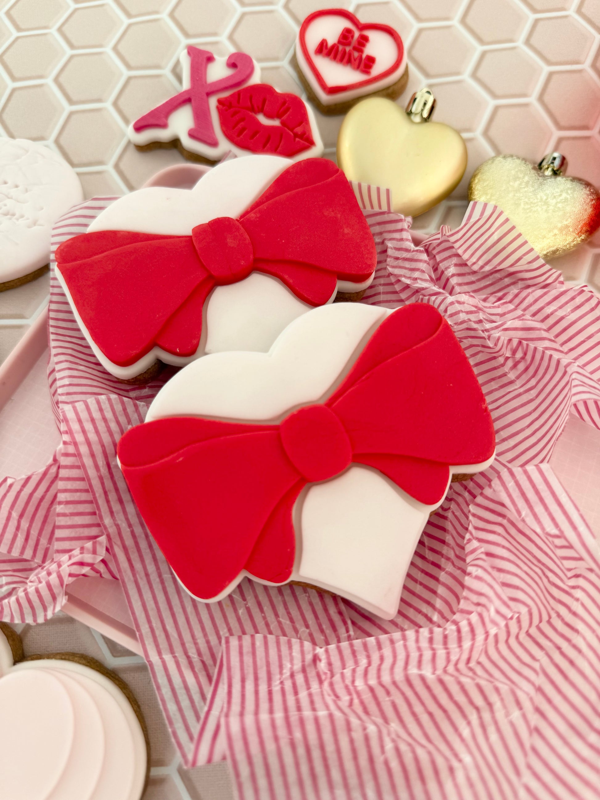Heart with a bow - PLA embosser and matching cutter image 2