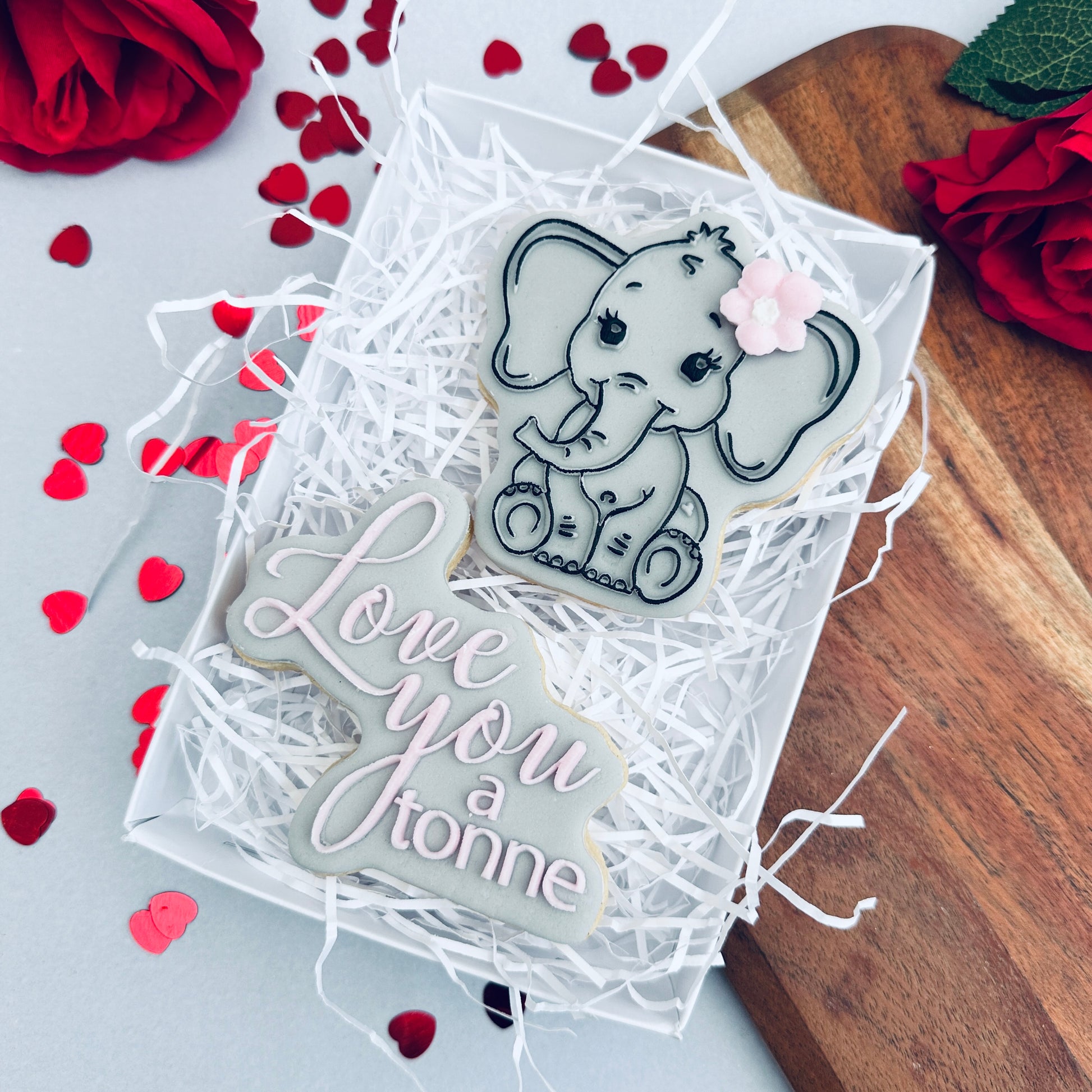 Cute elephant - Deboss and cutter image 1