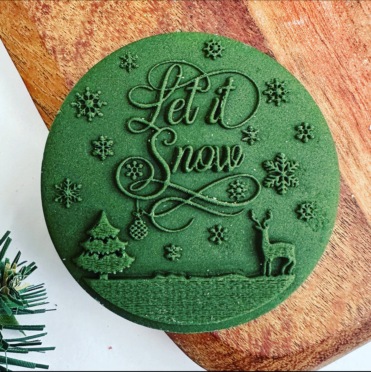 Let it snow image 0
