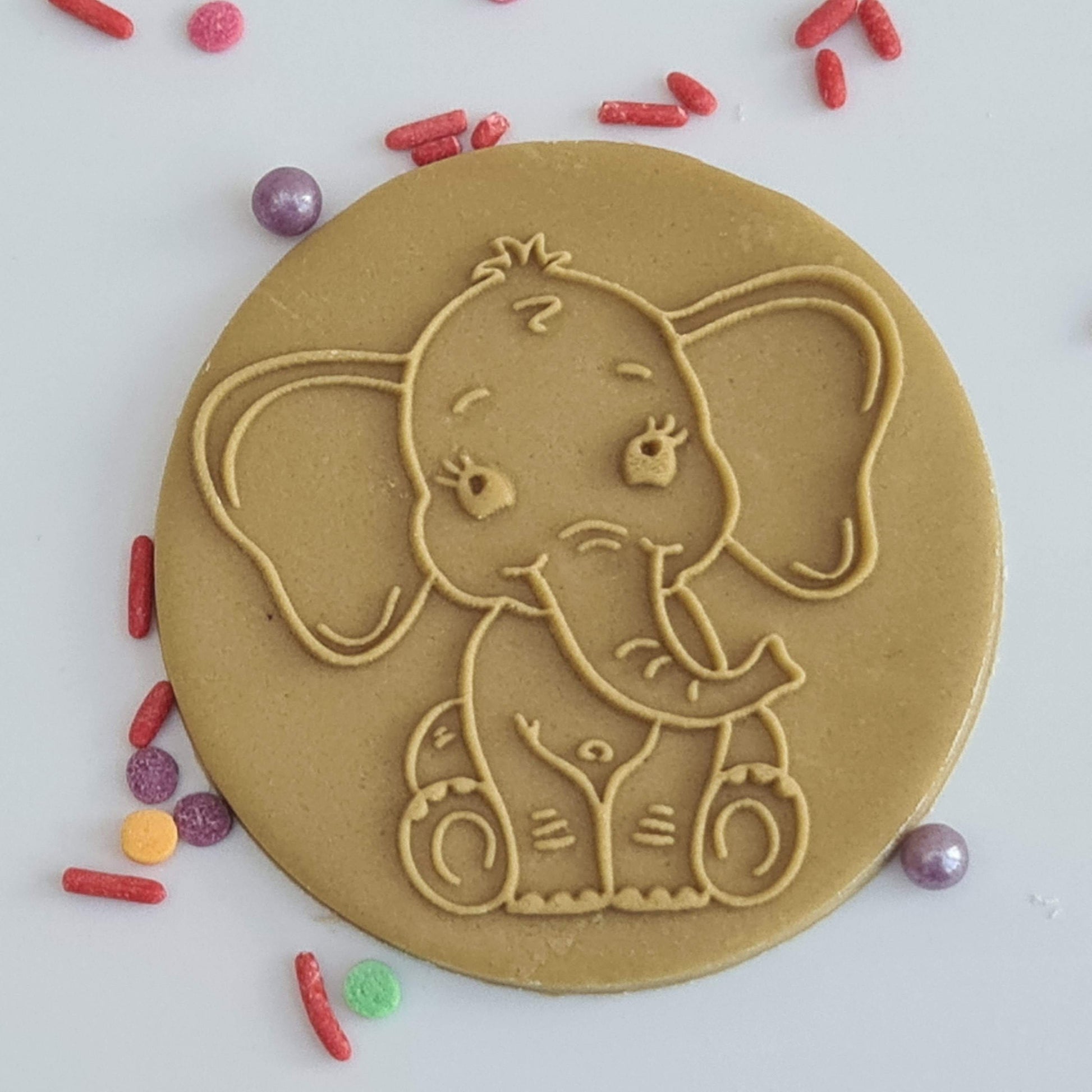Jungle Animals - Cute Elephant image 0