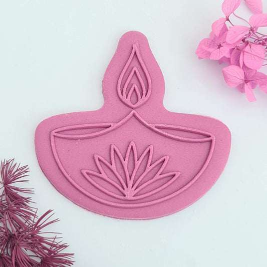 Diwali - Lamp with matching cutter image 0