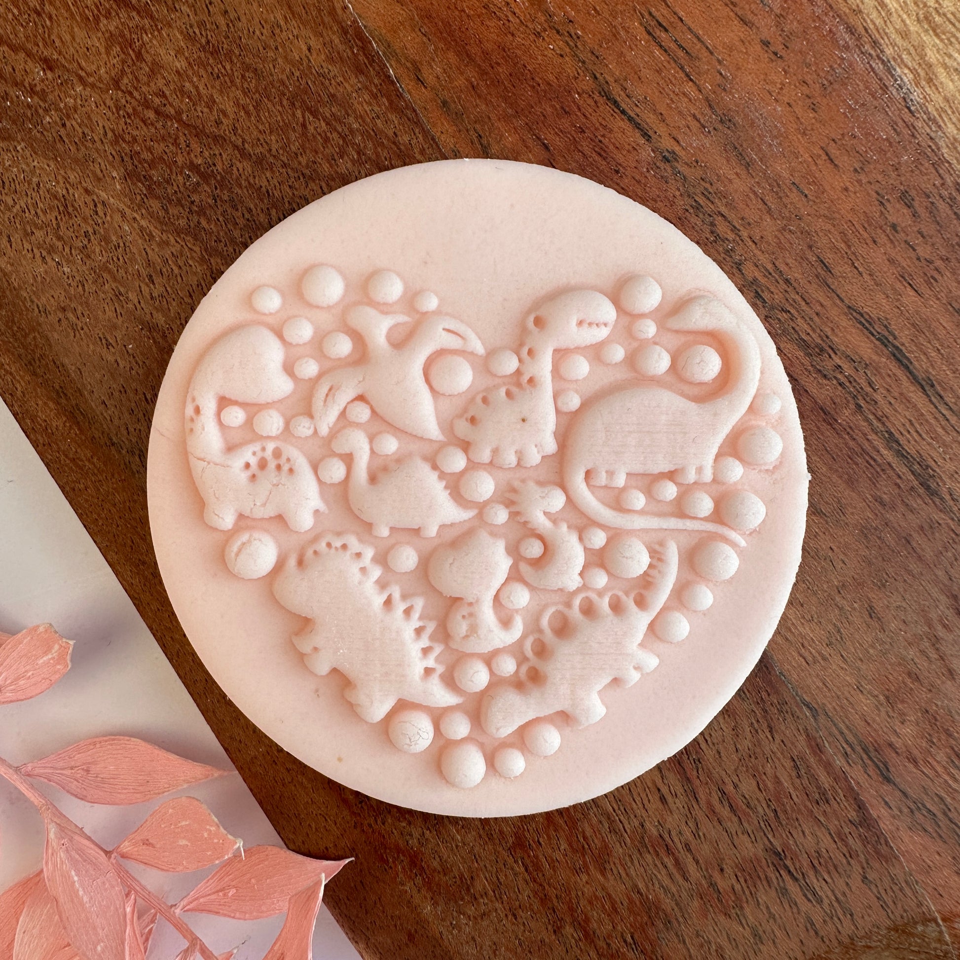 Dino Pattern image 0