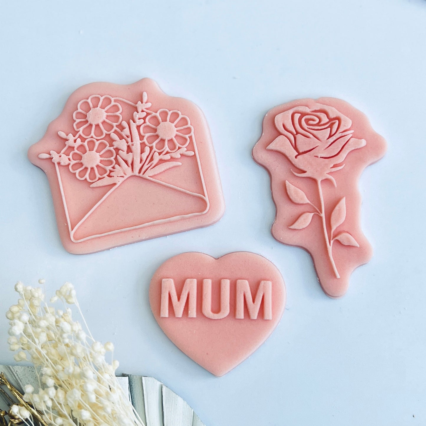 Mother`s Day - Minies  - Deboss Stamp and Matching Cut image 1