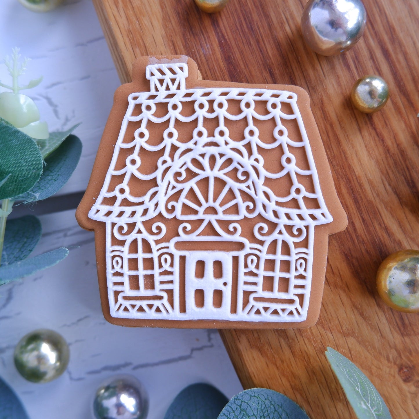 Christmas - Gingerbread House 2 DeBoss and matching Cutter image 0