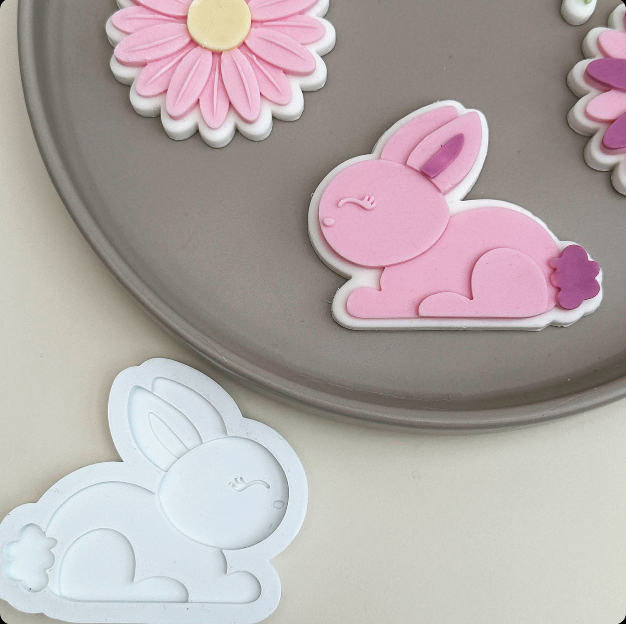 Bunny - PLA embosser and matching cutter image 1