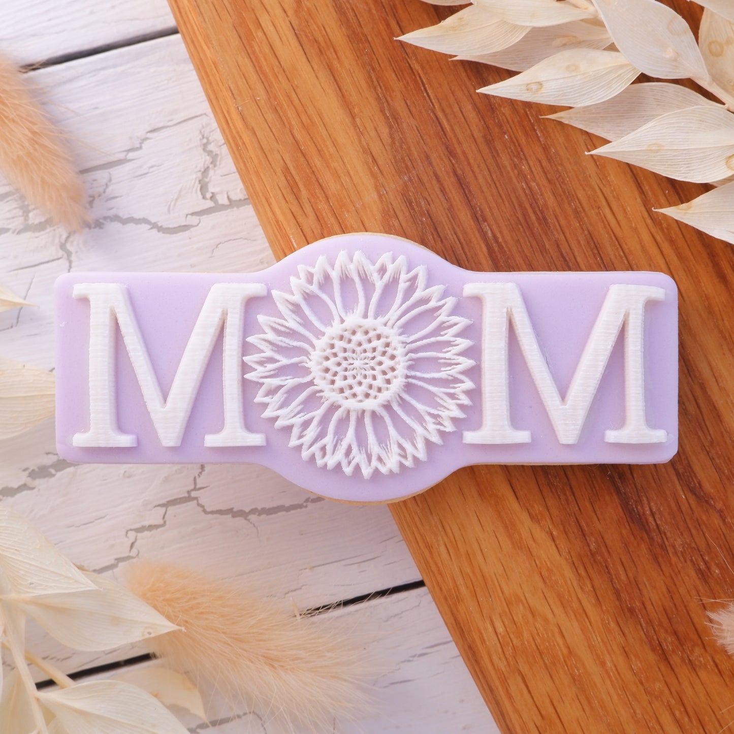 MOM - stamp and matching cutter image 0