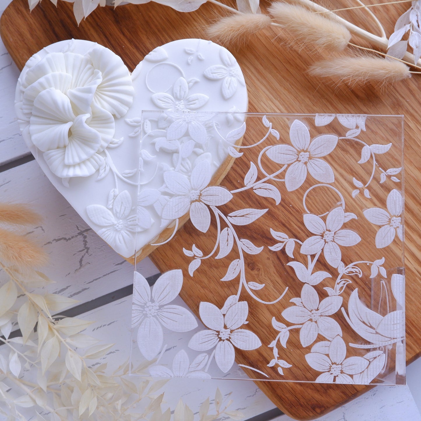 Super Size - Flower Pattern 3 image 0