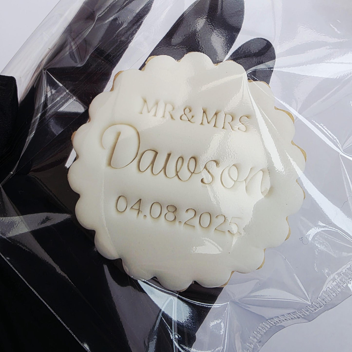 Custom Mr & Mrs Fondant Stamp: Wedding Cookie Embosser