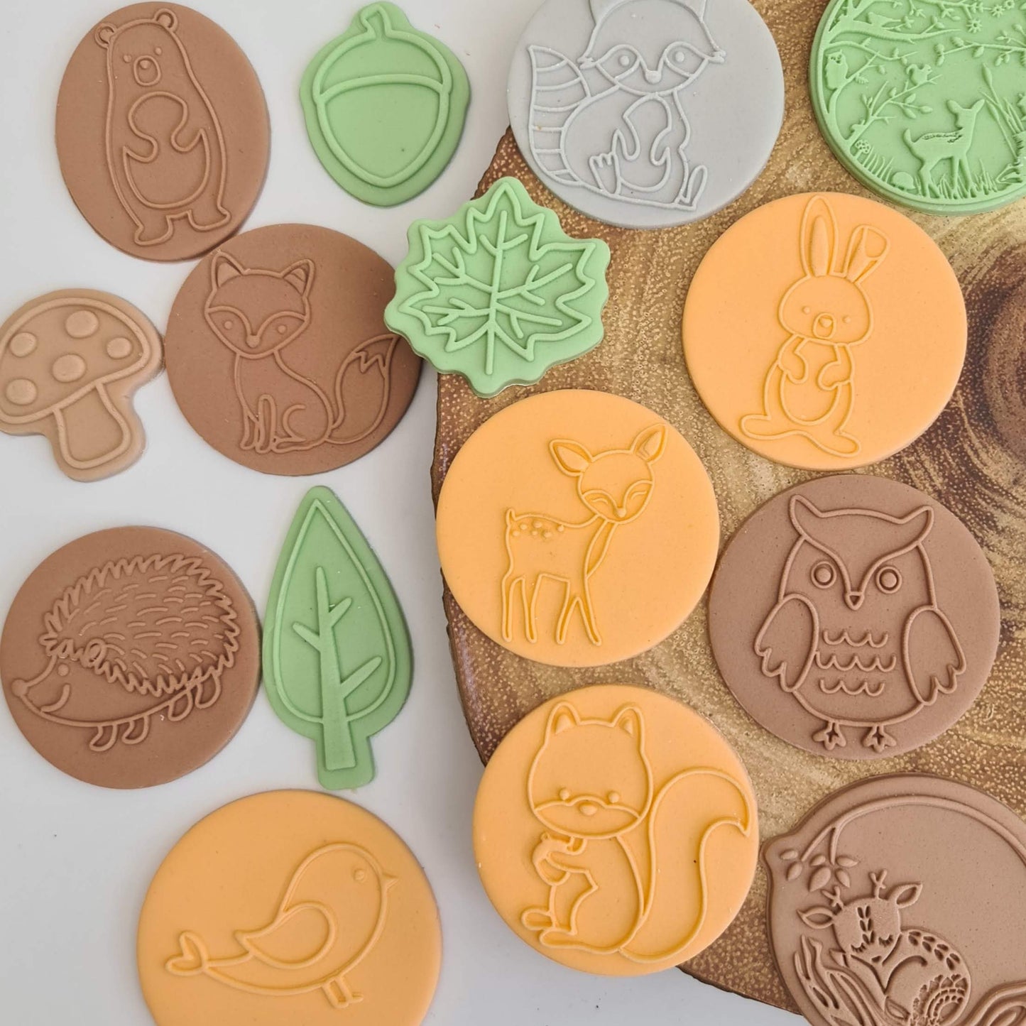 Woodland - Love you lots little Fox DeBoss & Matching Cutter image 1