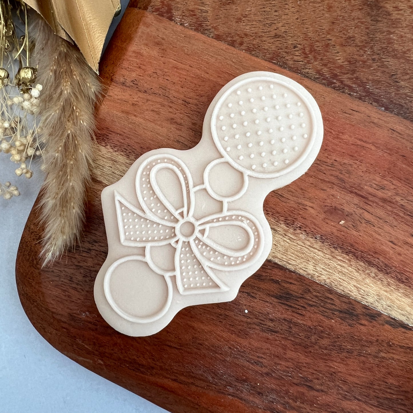 Baby -  Rattle dots DeBoss & Matching Cutter image 1