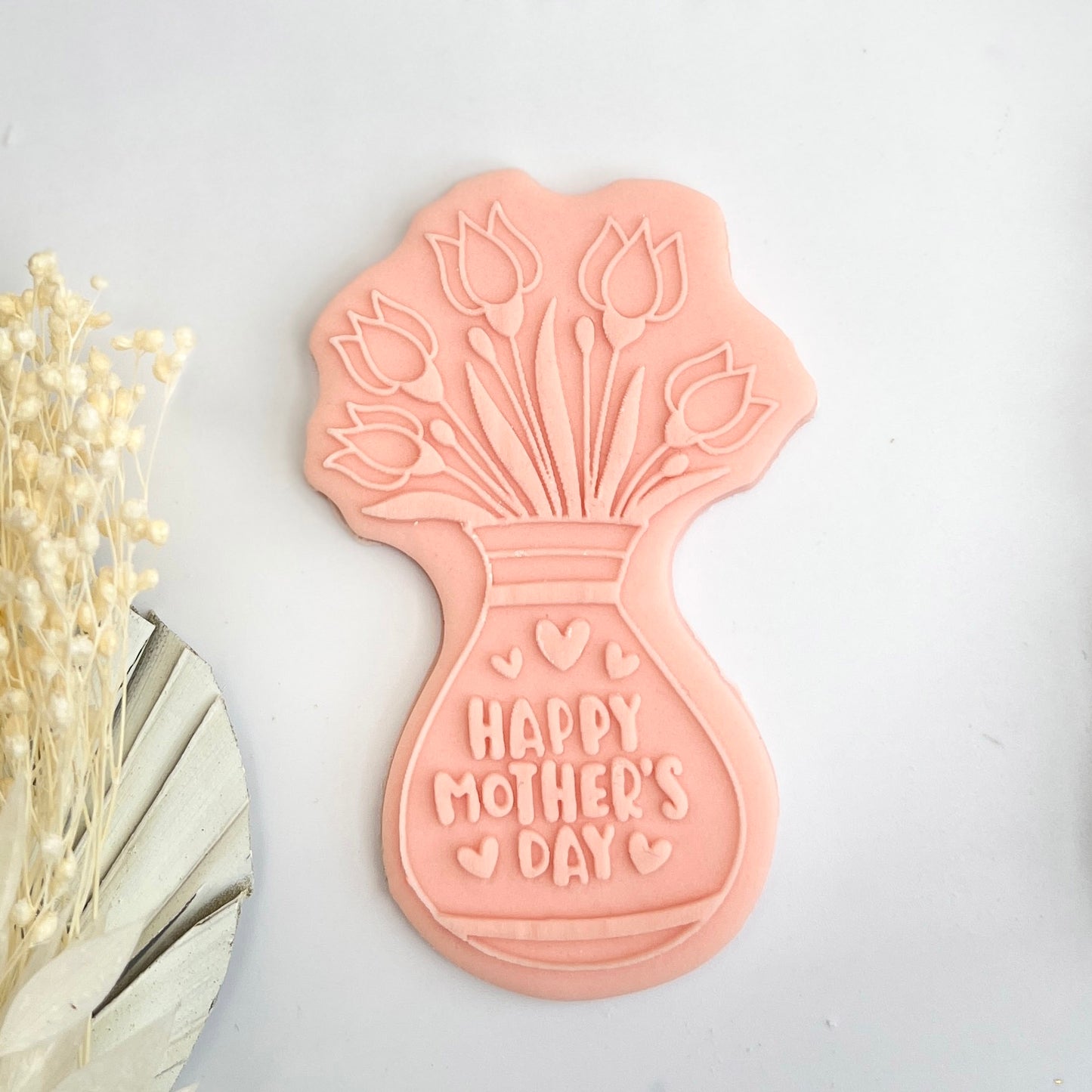Mother`s Day - Vase  - Deboss Stamp and Matching Cut image 0