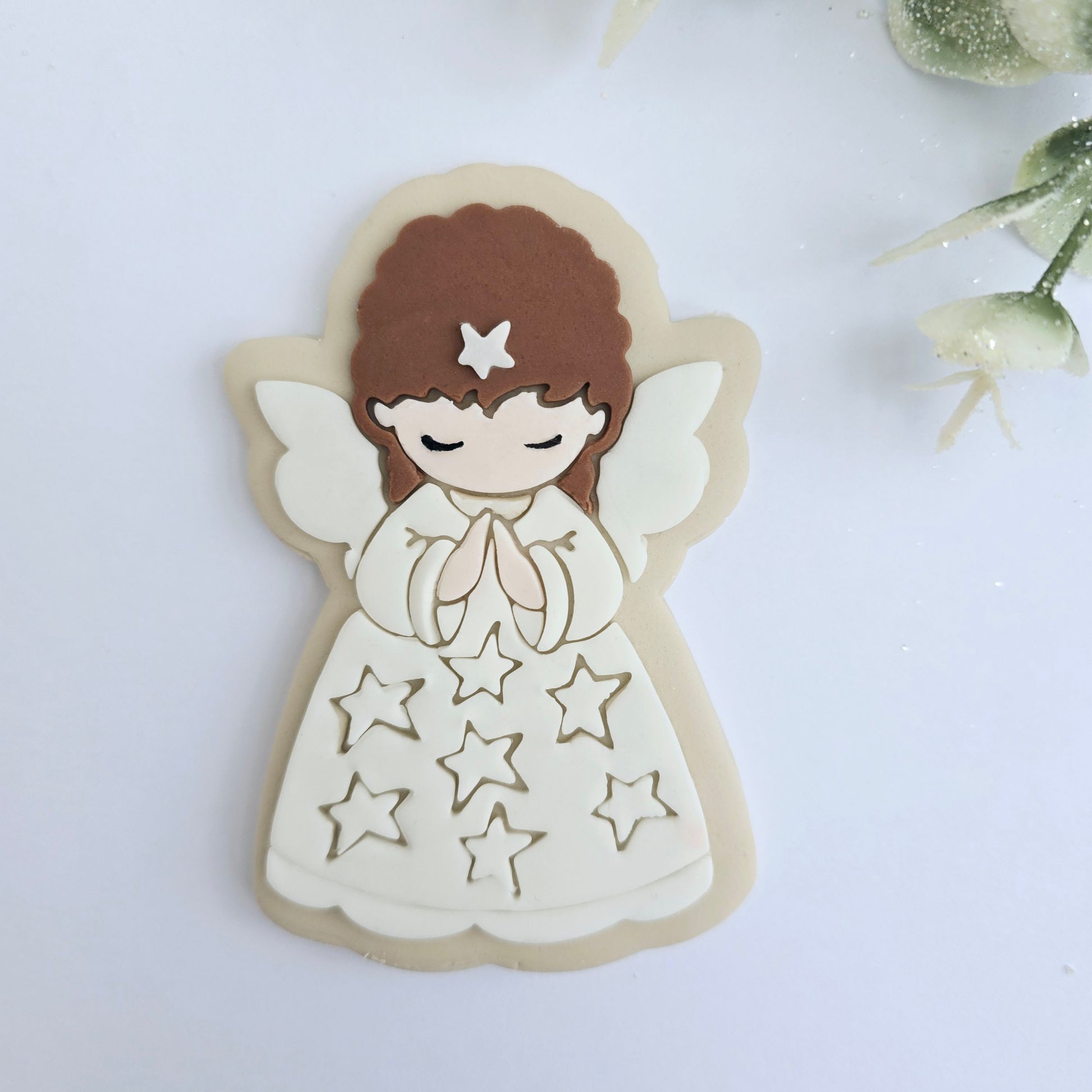 Cute angel girl image 0