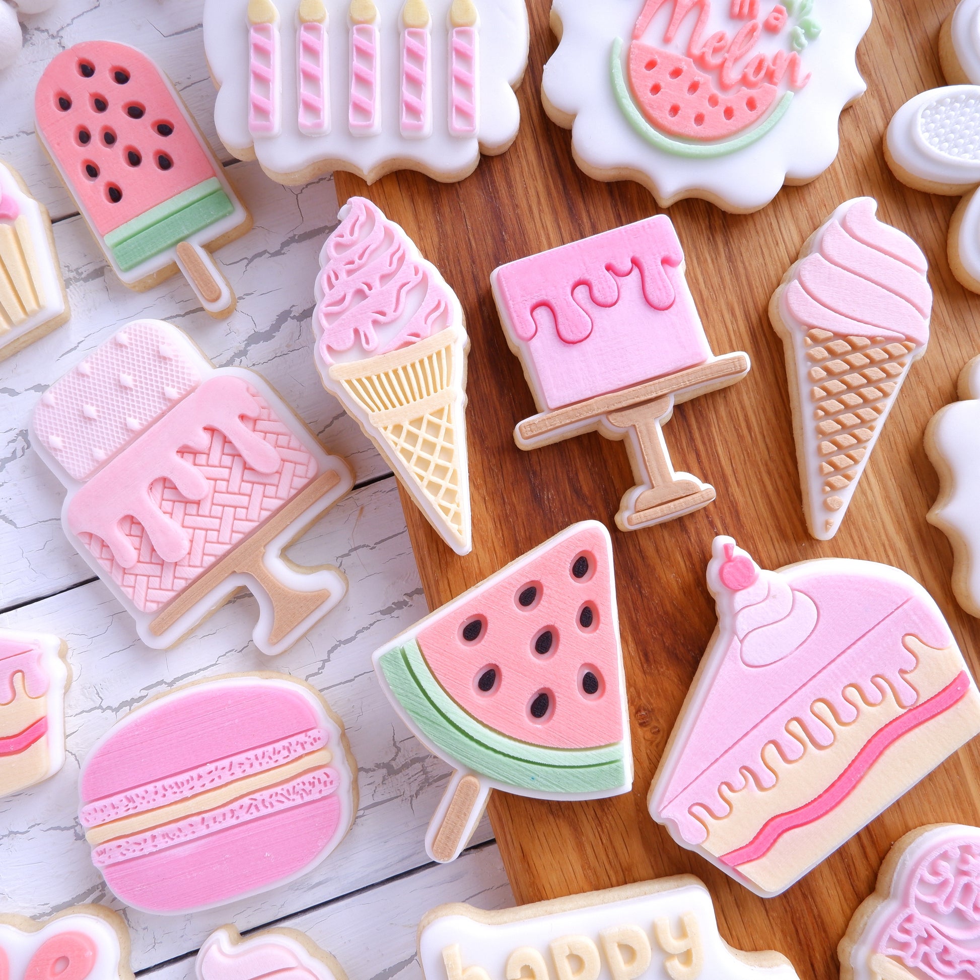 Macaron - Deboss stamp with matching cutters image 1