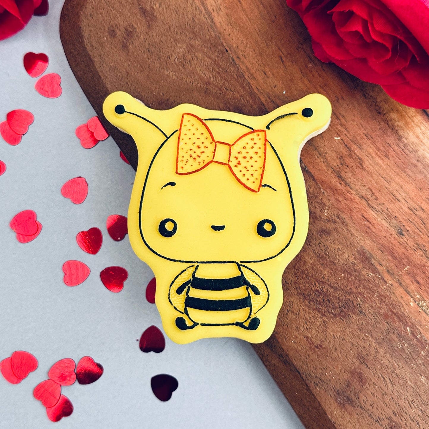 Cute Bee -  DeBoss and Cutter image 0