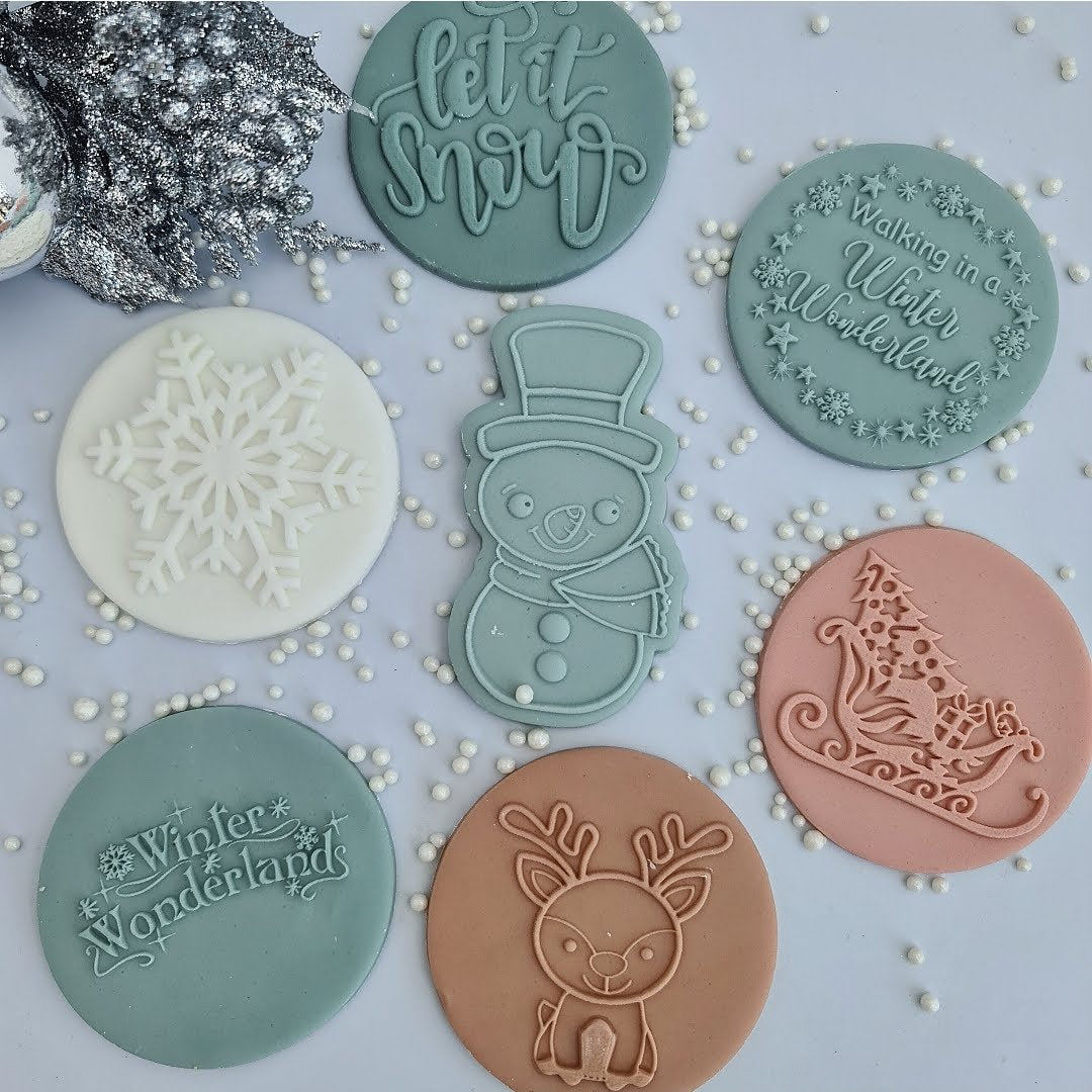 Christmas - Snowman Deboss and Matching Cutter image 1