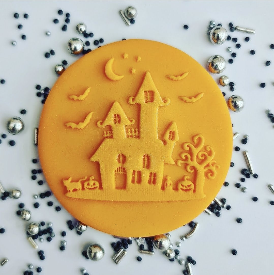 HALLOWEEN - Castle image 0