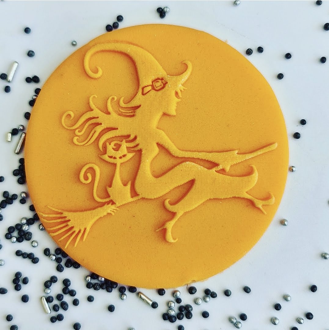 HALLOWEEN - Witch 2 image 0