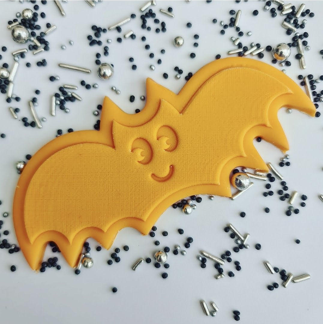 HALLOWEEN - Cute Bat - Deboss & Matching Cutter image 1