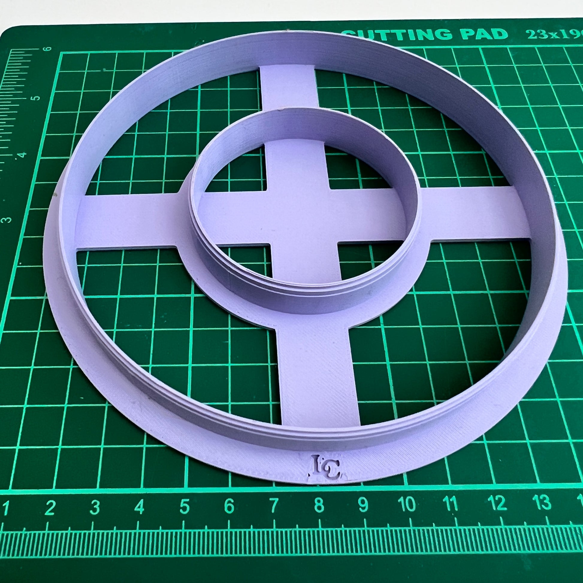 Super Size - Leaves Pattern image 2