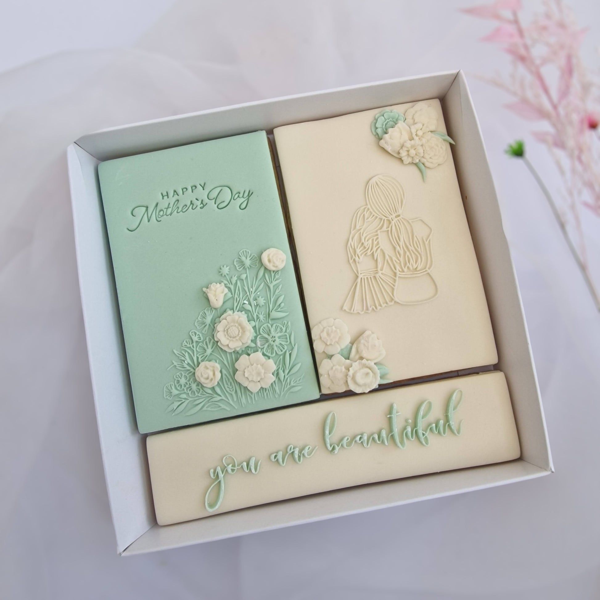 Mum - Deboss stamp image 1