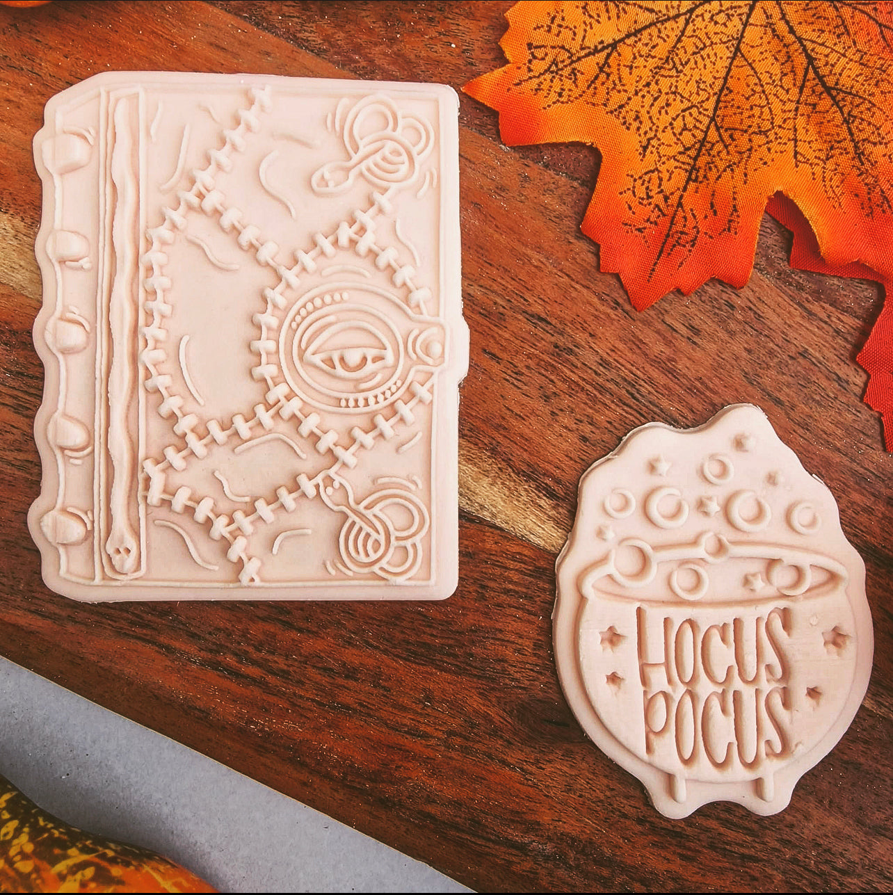HALLOWEEN -Hocus Pocus - Deboss & Matching Cutter image 1