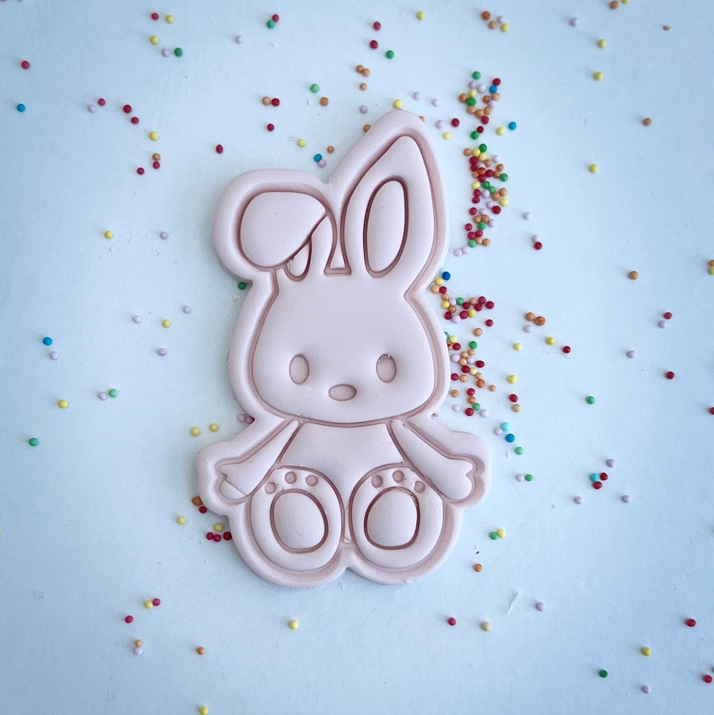 Easter Bunny - Embosser and Matching cutter image 0