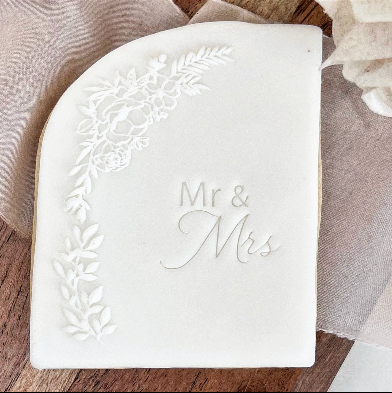 Wedding - Arched floral pattern -  DeBoss and Cutter image 0