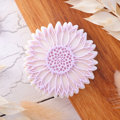 Sunflower - stamp and matching cutter image 0