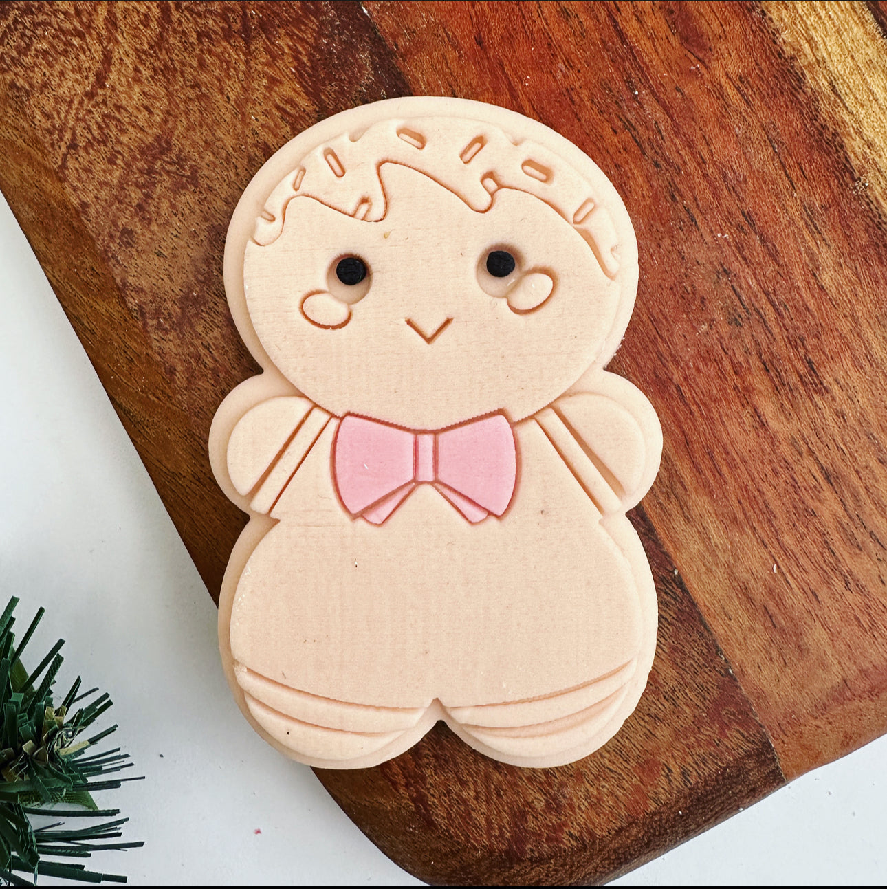 Cute gingerbread guy image 1