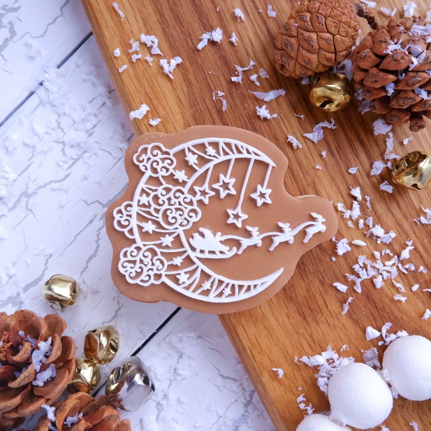 Christmas -  Santa Deboss and Matching Cutter image 0