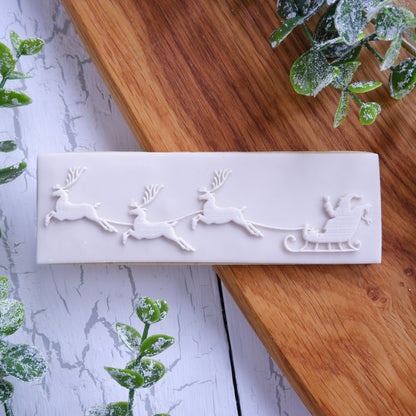 Christmas - Santa on sleigh image 0