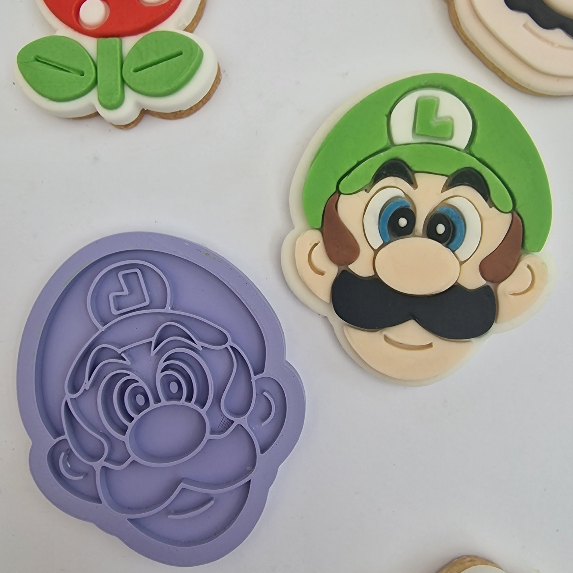 SUPER MARIO - LUIGI - PLA stamp and cutter image 2