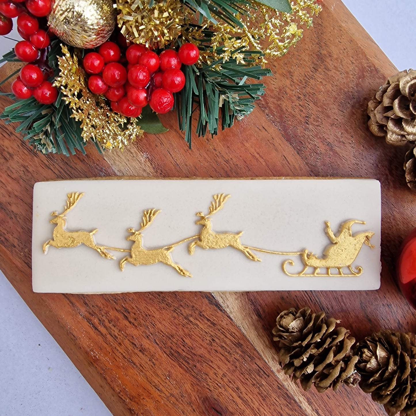 Christmas - Santa on sleigh image 1