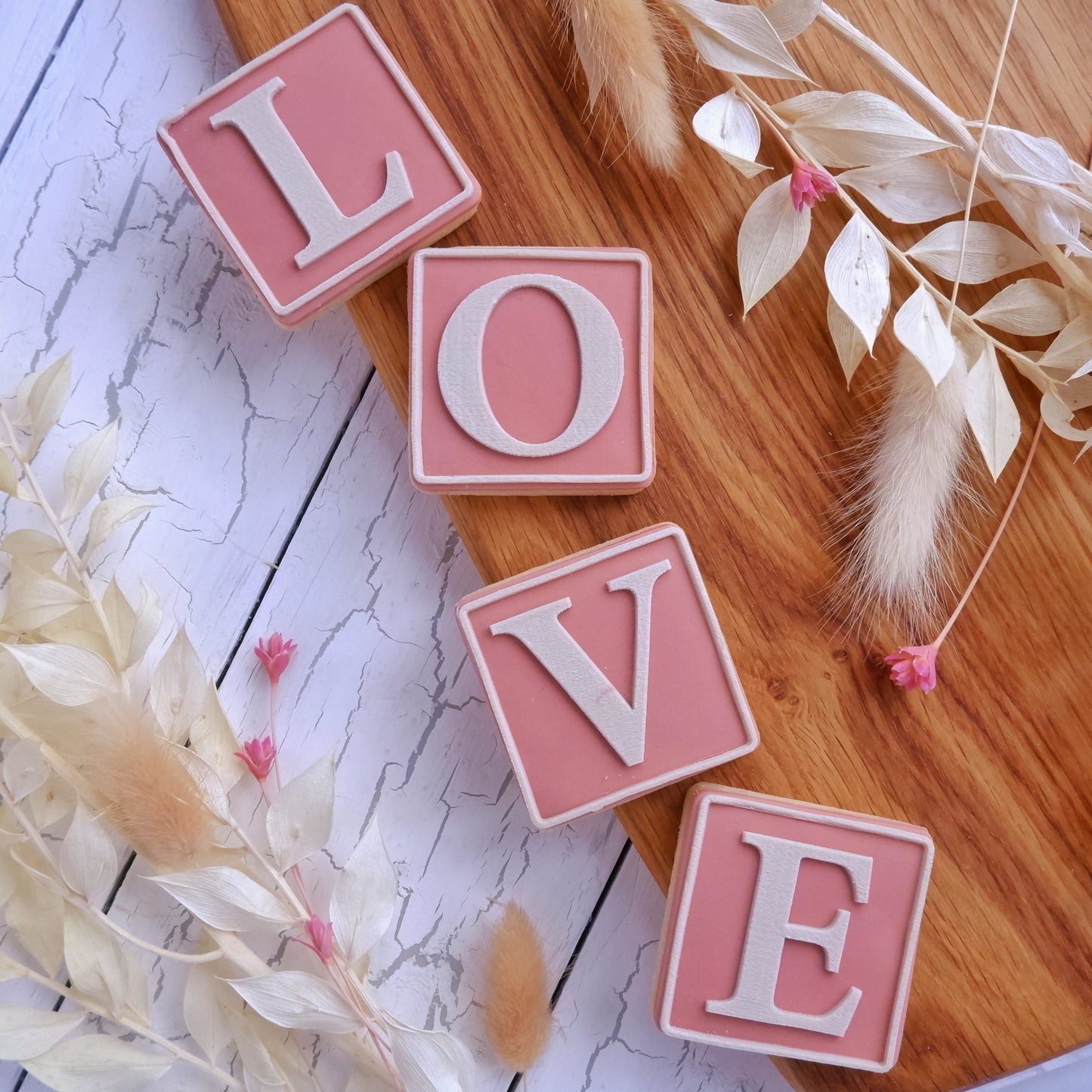 LOVE block image 1