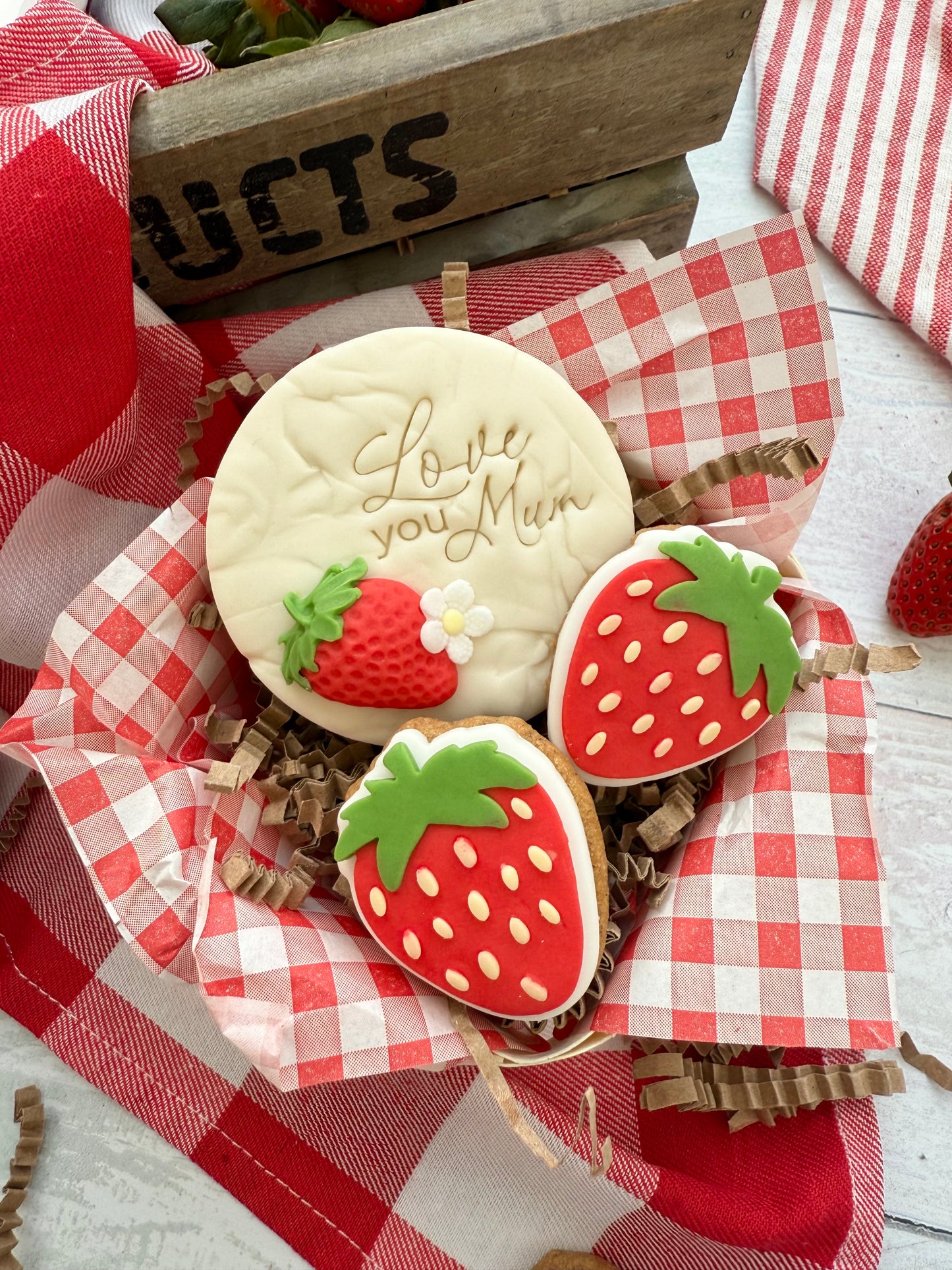 Small size Strawberry - PLA stamp and cutter image 1