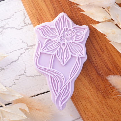 Daffodil - stamp and matching cutter image 0