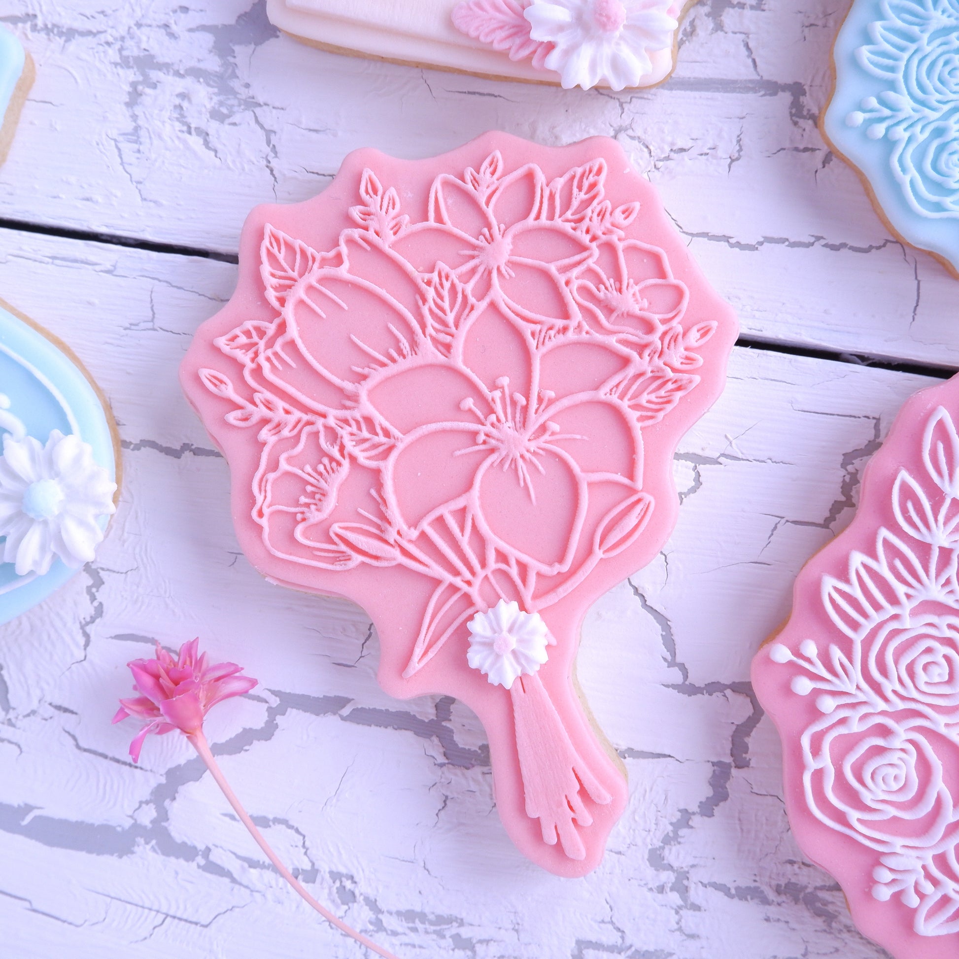 Mother`s Day - Flower bouquet 2  - Deboss Stamp and Matching Cut image 0